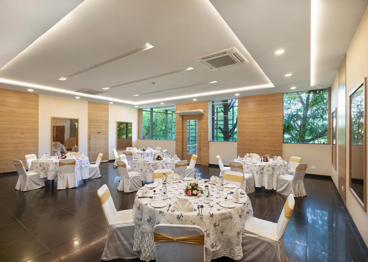 Hycinth Hotels Thiruvananthapuram Екстер'єр фото