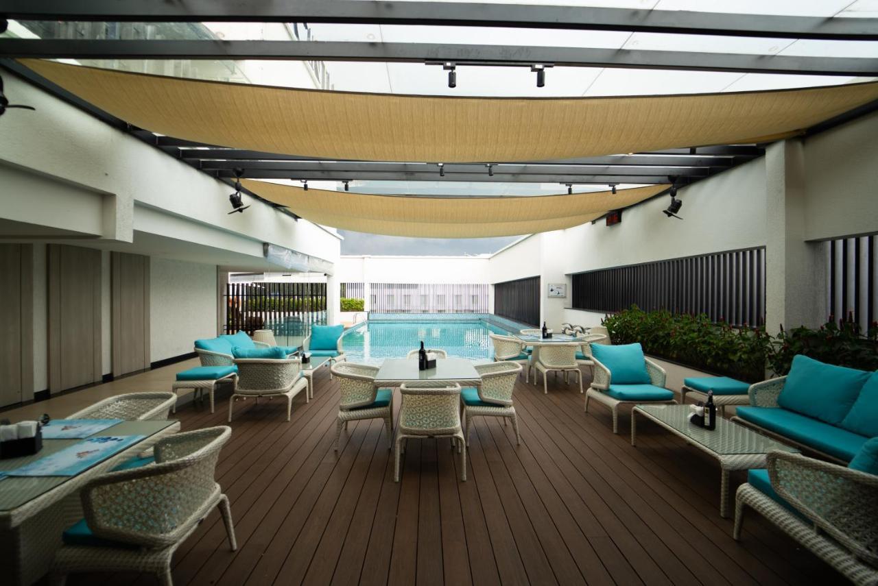 Hycinth Hotels Thiruvananthapuram Екстер'єр фото