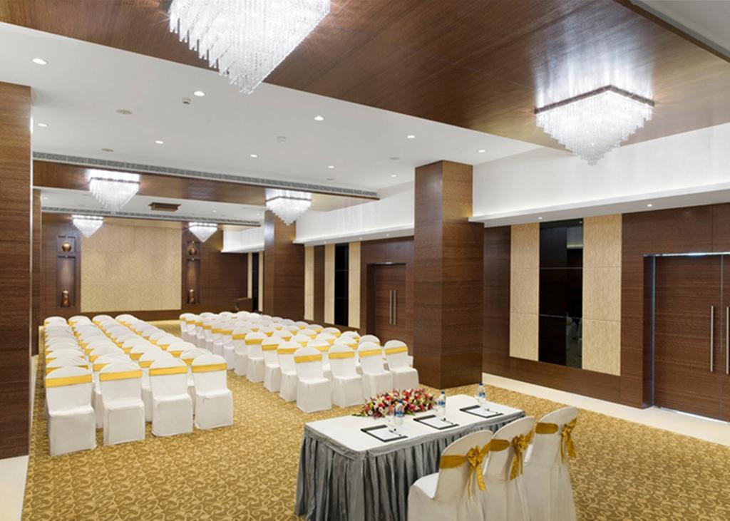 Hycinth Hotels Thiruvananthapuram Екстер'єр фото
