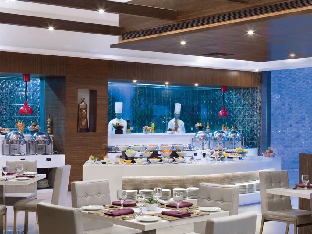 Hycinth Hotels Thiruvananthapuram Екстер'єр фото