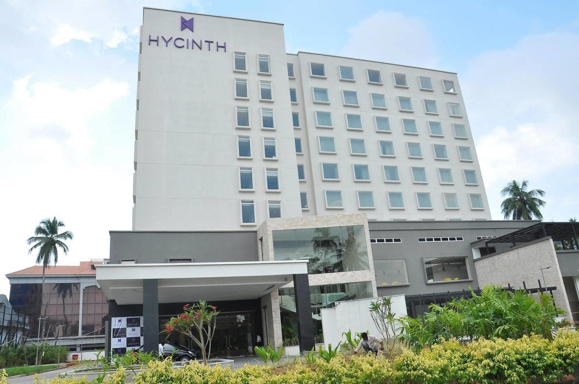 Hycinth Hotels Thiruvananthapuram Екстер'єр фото
